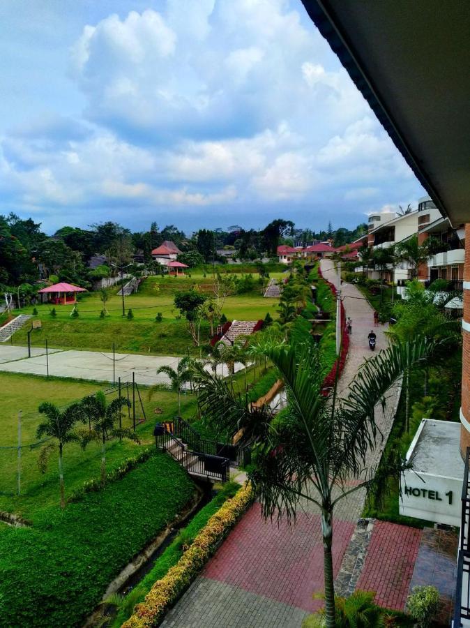 Taman Bukit Palem Resort Bogor Exterior foto